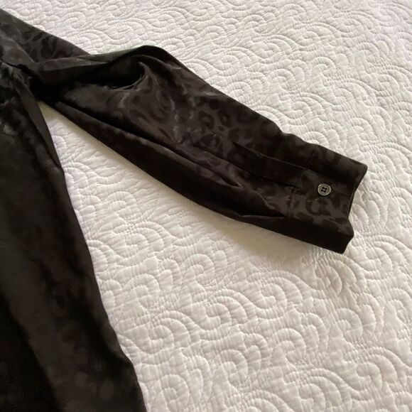 Self Esteem Blouse Black Leopard Print Long Sleeve Collared Button Front Size L - Picture 6 of 8